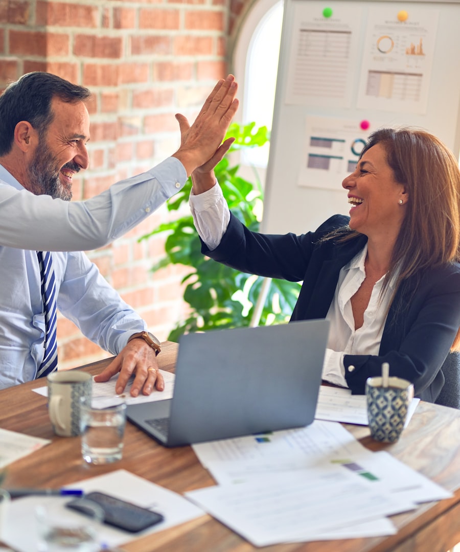 Equipo de Validum especializado en outsourcing de nómina y seguridad social en Colombia
